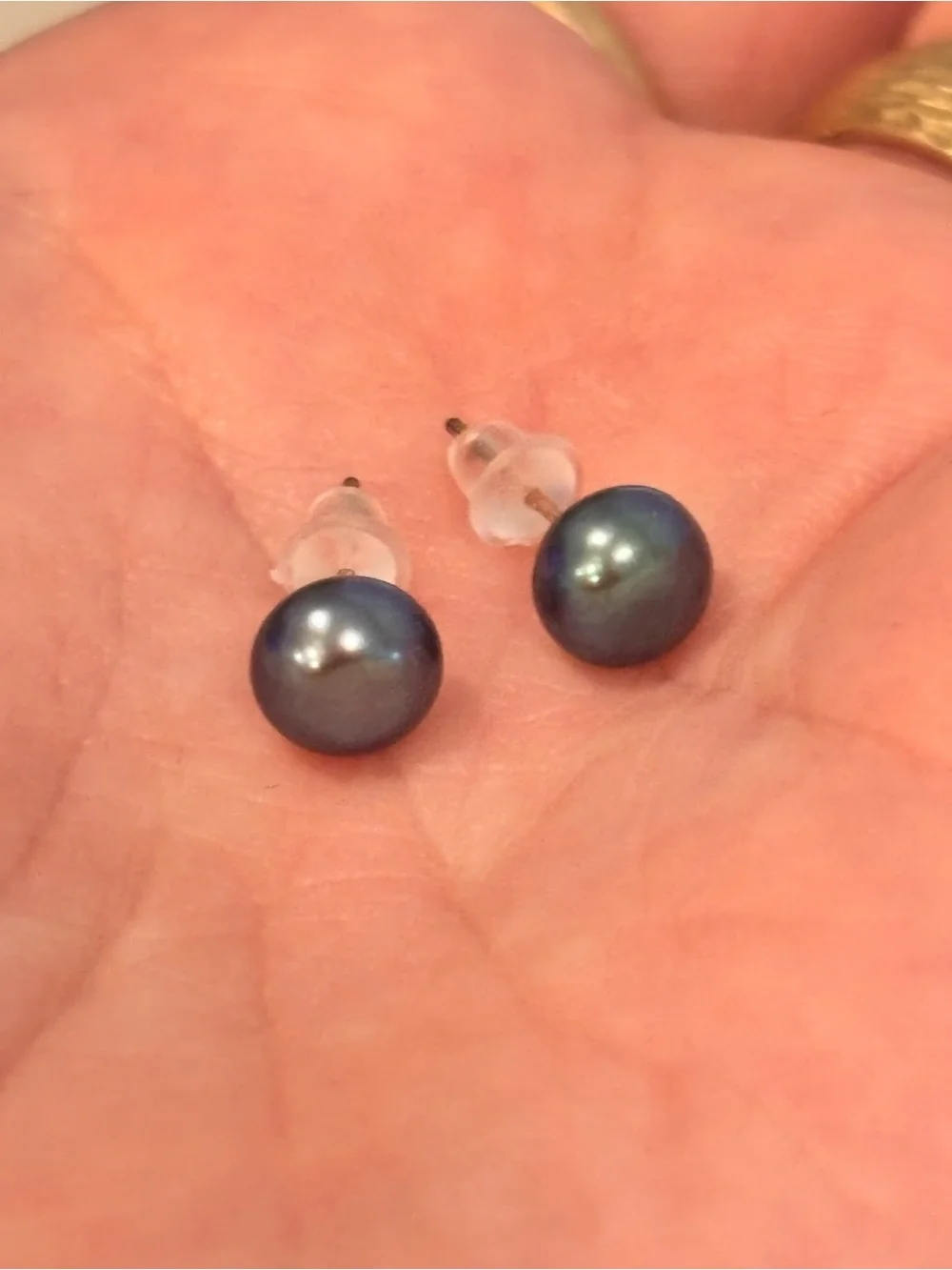 10k Yellow Gold Cultured Black Pearl Stud Earrings NEW Made in Italy